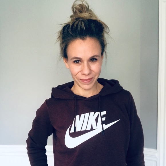 Meet your Posher, Lee - Picture 1 of 1